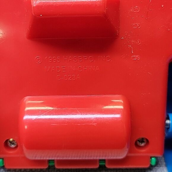 Vintage Hasbro Playskool Weebles Tractor/wagon and 2 Zoo Zoo shakers - Picture 9 of 11